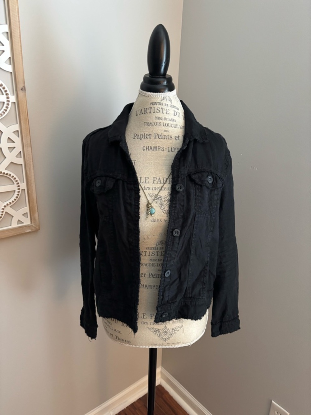 🖤 EUC Black Women's Lightweight Linen Button Jacket
